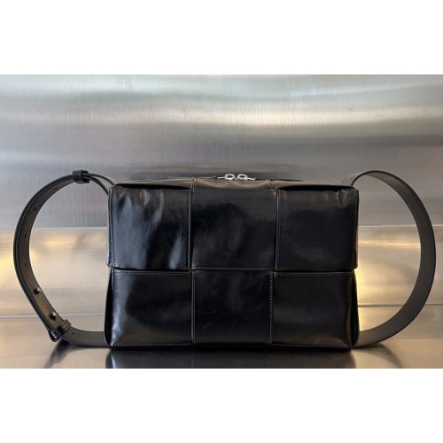 Bottega Veneta Arco Camera Bag in Black Intreccio slouchy leather