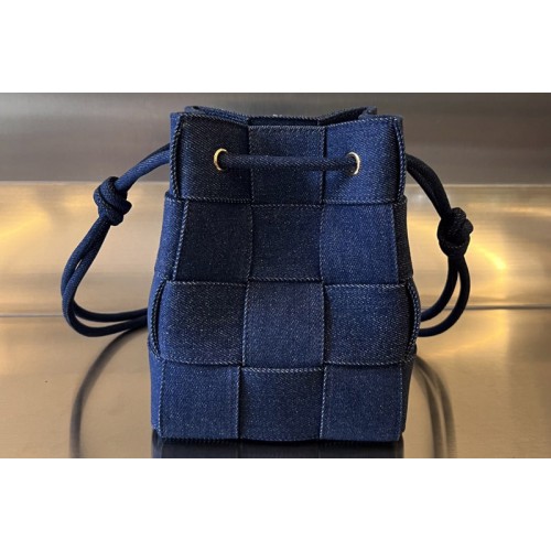 Bottega Veneta Small Cassette Cross-Body Bucket Bag in Indigo Denim