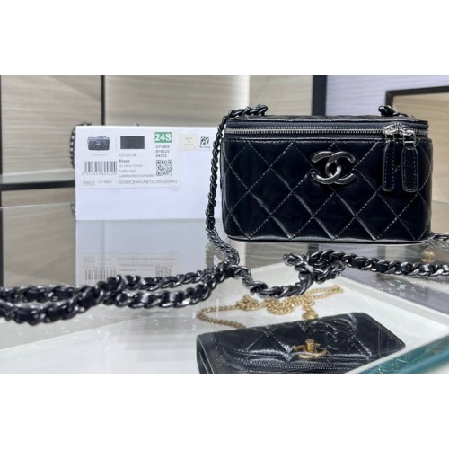 Chanel AP3905 Clutch With Chain in Black Leather
