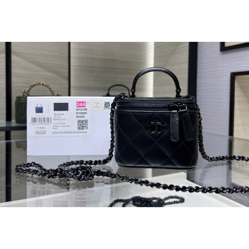 Chanel AP2198 Clutch With Chain in Black Leather