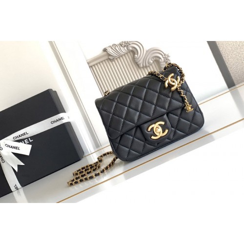 Chanel Mini Flap Bag in Black Leather