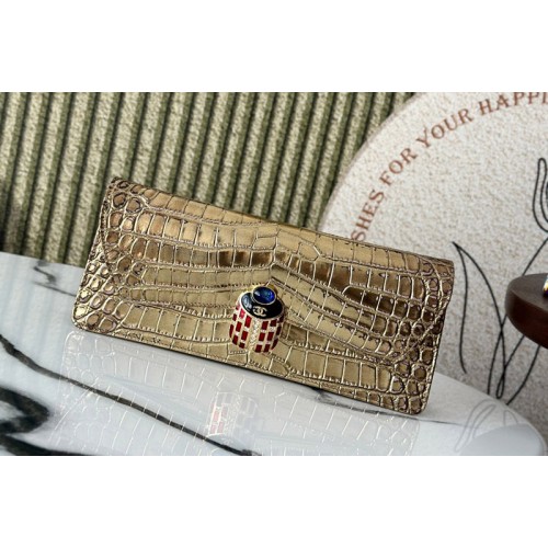 Chanel Clutch Bag in Gold Leather