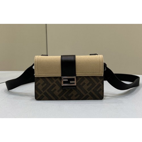 Fendi Baguette pouch bag in Brown fabric With Beige Canvas