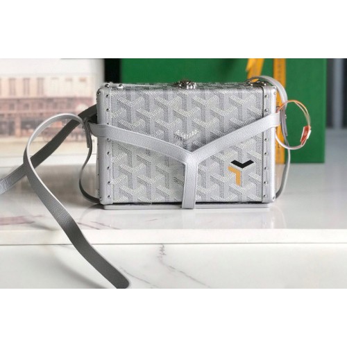 Goyard Minaudiere trunk bag in White Goyardine Canvas