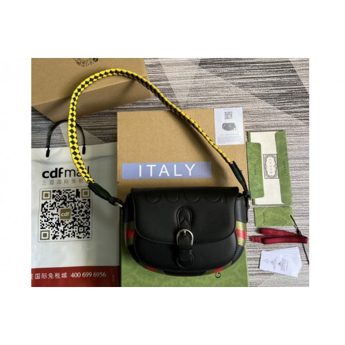 Gucci logo-print Leather Shoulder Bag in Black Leather