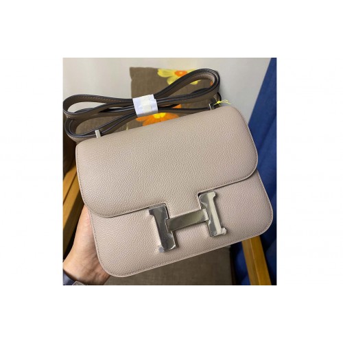 Hermes constance 19 Bag in Gray Epsom Leather with Silver Buckle