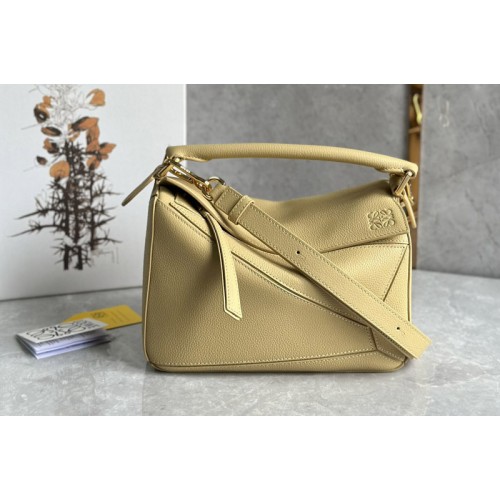 Loewe Small Puzzle bag in Yellow classic calfskin
