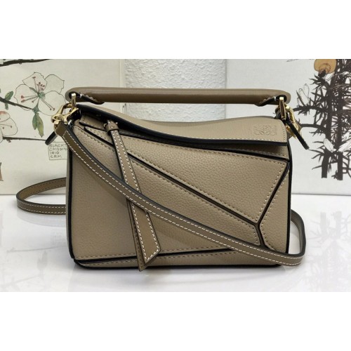Loewe Mini Puzzle bag in Khaki classic calfskin
