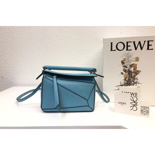 Loewe Mini Puzzle bag in Blue classic calfskin