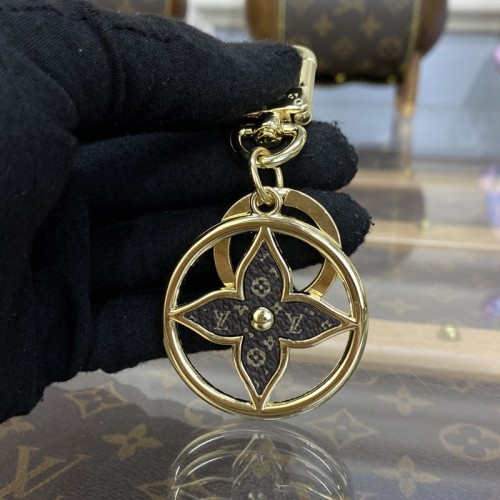 Louis Vuitton M01207 Puzzle Flower Monogram Keyring