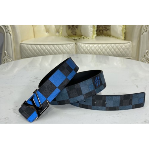 Louis Vuitton M0319U Initiales 40 MM reversible belt in Blue Damier Graphite canvas and calf leather With PVD Buckle
