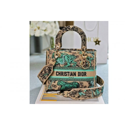 Dior M0565 Medium Dioriviera Lady D-Lite Bag in Raffia with Aquamarina Toile de Jouy Sauvage Embroidery
