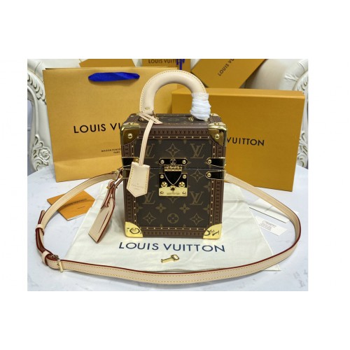 Louis Vuitton M10079 Camera Box in Monogram canvas