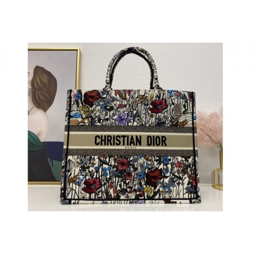 Christian Dior M1286 Dior book tote Bag in Multicolor Dior Flowers Embroidery