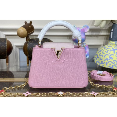 Louis Vuitton M22375 Capucines Mini handbag in Pink Taurillon leather