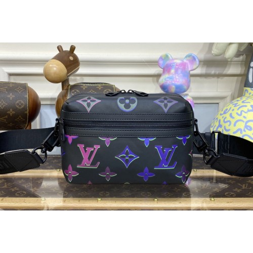 Louis Vuitton M22495 Comet Messenger PM Bag in Black Calf leather
