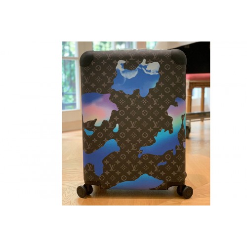Louis Vuitton M23002 Horizon 55 rolling luggage in Monogram Eclipse Canvas Louis Vuitton M23002 Horizon 55 rolling luggage in Monogram Eclipse Canvas