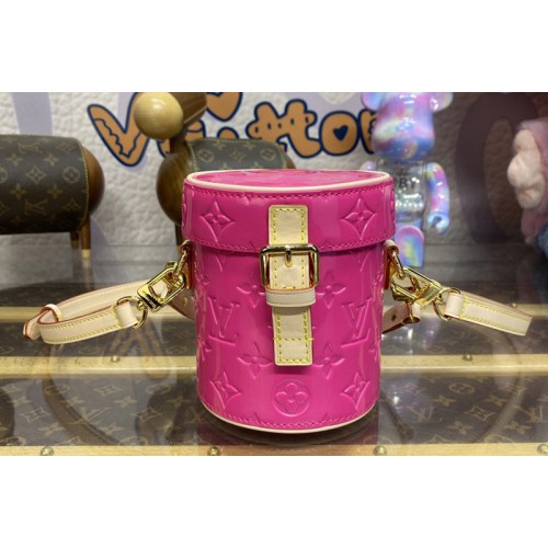 Louis Vuitton M24102 Astor bag in Pink Monogram Vernis embossed leather Louis Vuitton M24102 Astor bag in Pink Monogram Vernis embossed leather