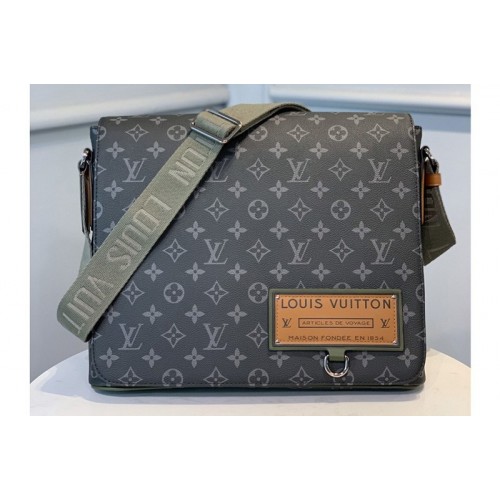 Louis Vuitton M44001 District MM Bag in Monogramme Eclipse canvas