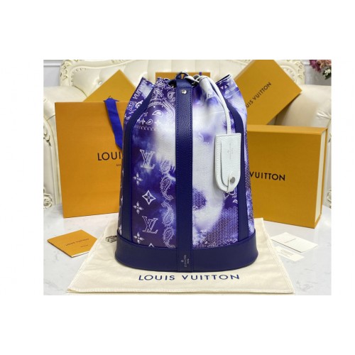 Louis Vuitton M20562 Randonee PM Messenger bag in Blue Cowhide leather