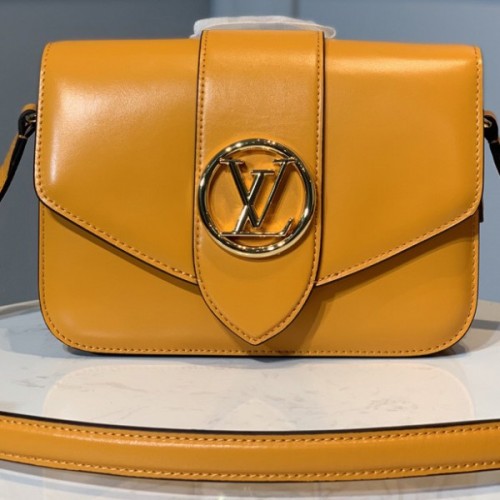 Louis Vuitton M55946 Pont 9 handbag in Summer Gold Smooth Leather