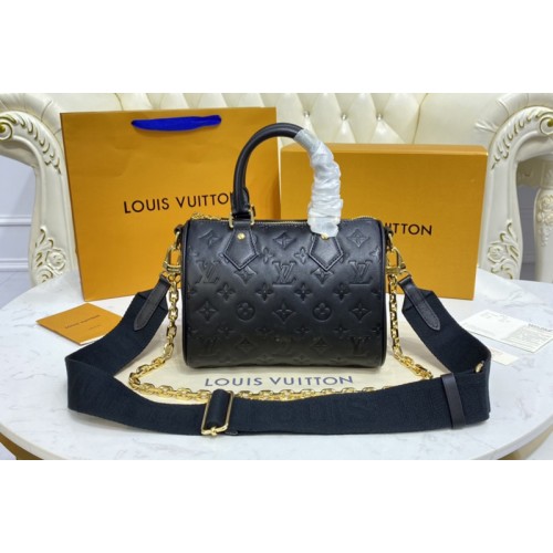 Louis Vuitton M58631 Speedy Bandoulière 22 handbag in Black Embossed lambskin leather