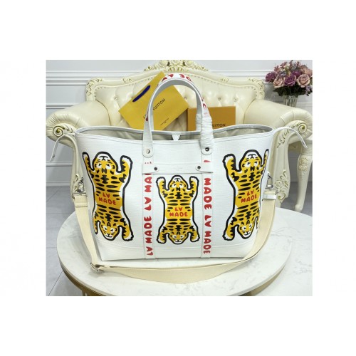 Louis Vuitton M59366 Tote Journey bag in White cowhide leather Louis Vuitton M59366 Tote Journey bag in White cowhide leather