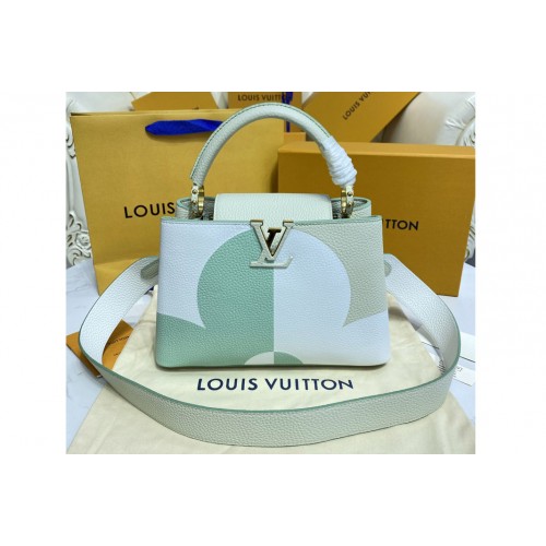 Louis Vuitton M59711 Capucines BB handbag in Green White Taurillon leather