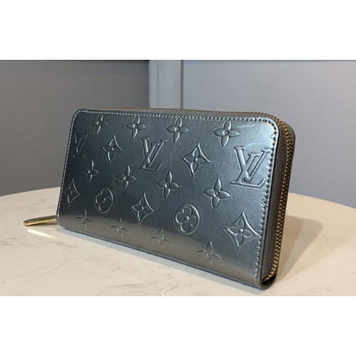 Louis Vuitton M68642 Zippy wallet in Monogram Vernis Calf leather