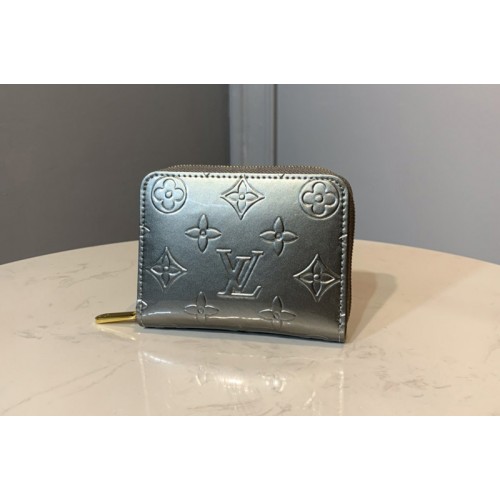 Louis Vuitton M60067 Zippy coin purse in Monogram Vernis Calf leather
