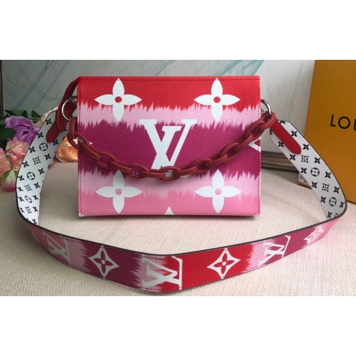 Louis Vuitton M69137 Escale Poche Toilette 26 Bag With Strap in Red Monogram Canvas