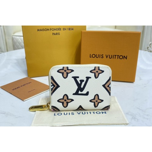 Louis Vuitton M80677 Zippy coin purse in Beige Monogram Canvas