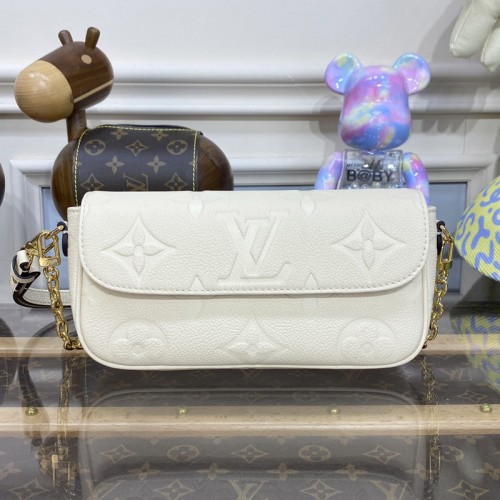 Louis Vuitton M82210 Wallet on Chain Ivy Bag in Cream Monogram Empreinte leather