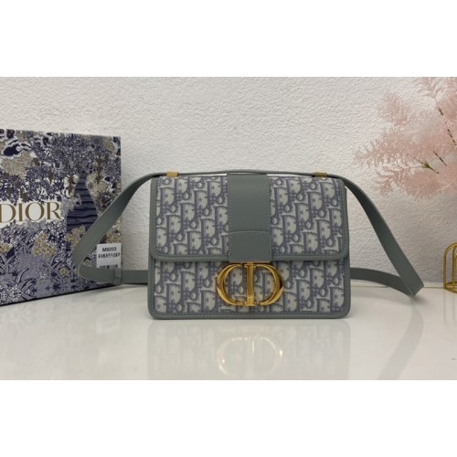 Christian Dior M9203 Dior 30 Montaigne bag in Gray Dior Oblique Jacquard
