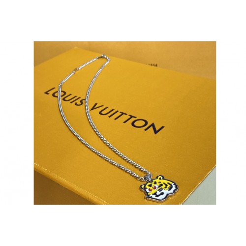 Louis Vuitton MP3231 Tiger pendant necklace