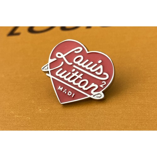 Louis Vuitton MP3232 set of 3 pins