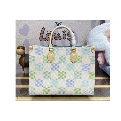 Louis Vuitton N40518 OnTheGo MM tote bag in Pistachio Damier Giant coated canvas