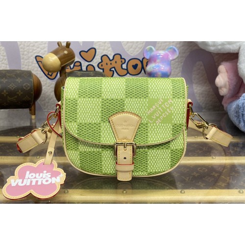 Louis Vuitton N40665 Montsouris Messenger bag in Green Damier Golf coated canvas