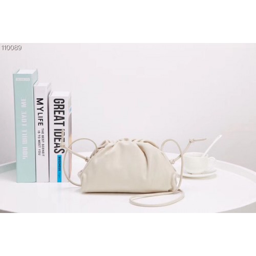 Bottega Veneta The Pouch 20 Bags White Butter Calf Leather