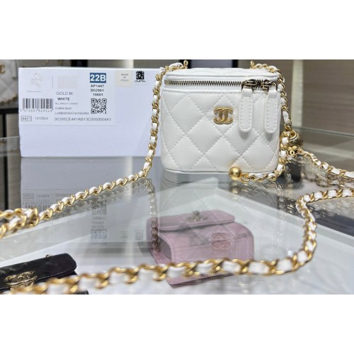 Chanel AP1447 Clutch With Chain in White Lambskin