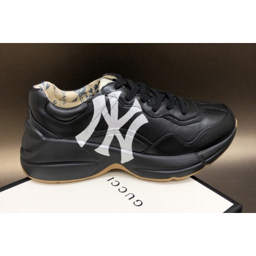 Women and Men Gucci Rhyton Ny Yankees Leather Sneakers in Black Leather Women and Men Gucci Rhyton Ny Yankees Leather Sneakers in Black Leather