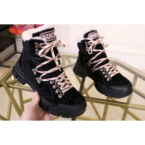Mens Womens Gucci Flashtrek sneaker Black Suede with shearling lining