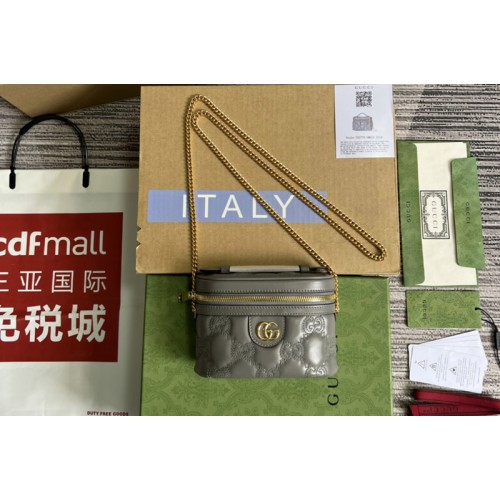 Gucci ‎ Matelasse top handle mini bag in Grey Matelasse leather