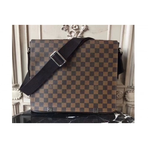 Louis Vuitton N41032 District MM Bag in Damier Ebene Canvas