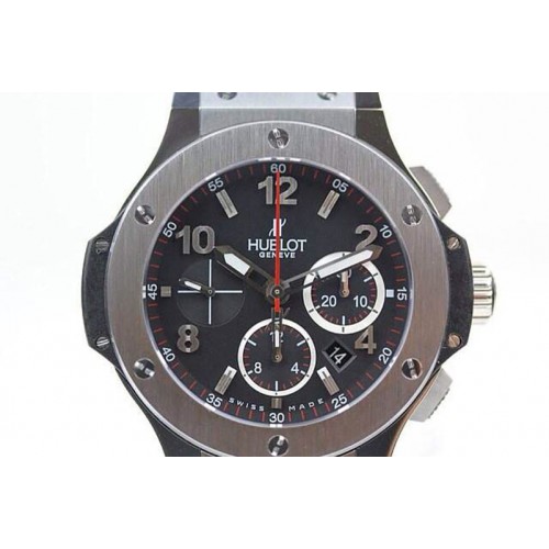 Hublot Big Bang Evolution 44mm SS Black Dial on Black Rubber Strap HUB4104