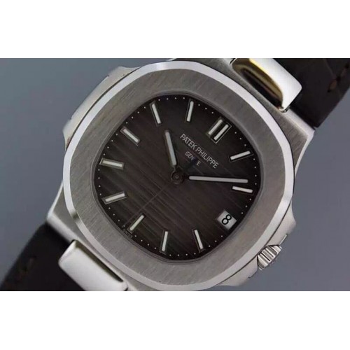 Patek Philippe Nautilus Jumbo 5711 V3 Black Dial on Leather Strap 1:1 Best Edition A2824