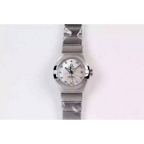 Omega Constellation Pluma Ladies SS V6F White MOP Dial on SS Bracelet A8520