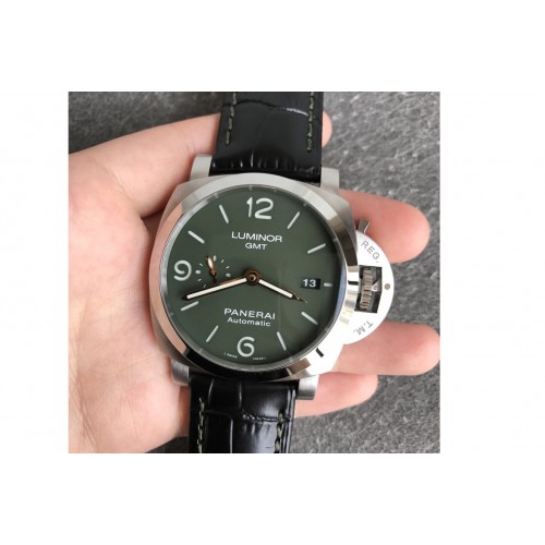 Panerai PAM1056 V GMT VSF 1:1 Best Edition Green Dial on Black Leather Strap P.9011 Super Clone