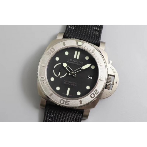 Panerai PAM 984 Mike Horn Submersible VSF 1:1 Best Edition Black Dial on Black Nylon Strap P.9010 Clone